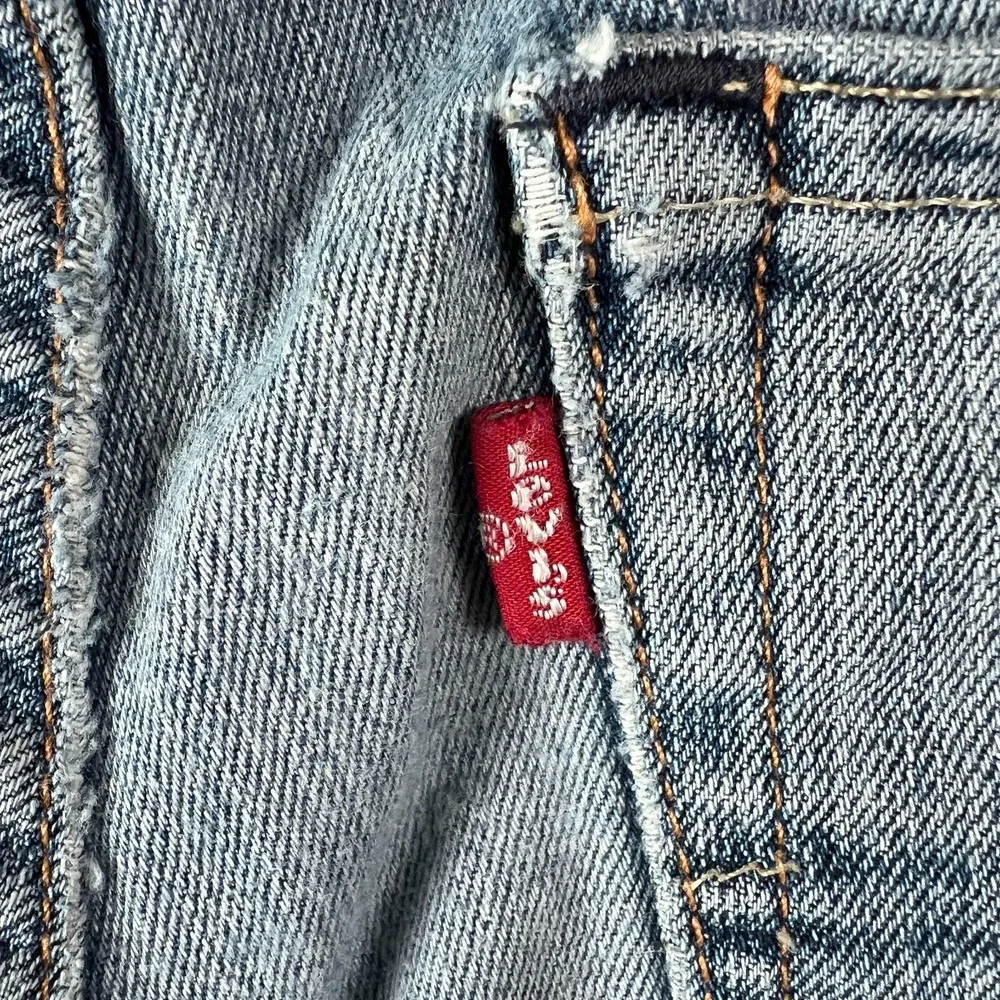 Levi's 511 Jeans Mens 31x30.5 Blue Denim Low Rise Slim Fit Skinny Leg Distressed